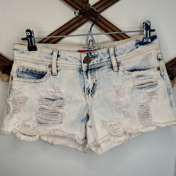 Guess Distressed Acid Wash Distressed Cut Off Shorts - Picture 1 of 5